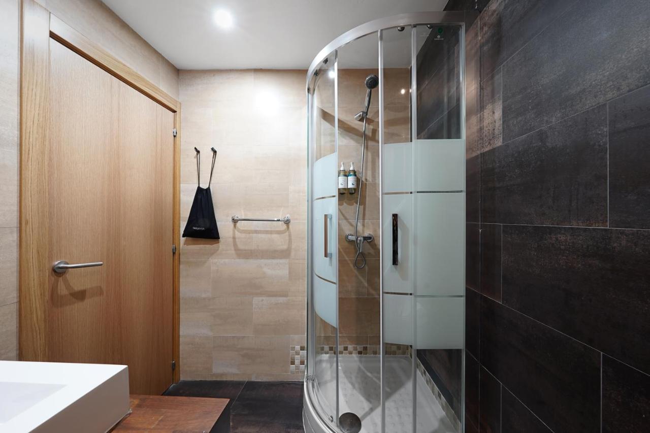 Numa Barcelona Lustre Appartement Buitenkant foto